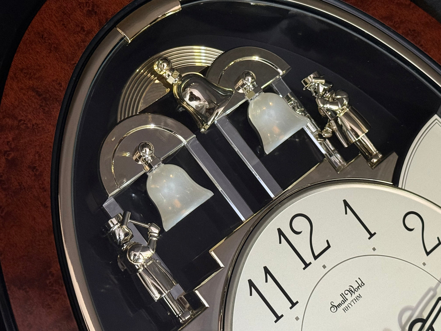 Rhythm "Small World Mènèt 2" Magic Motion Musical Wall Clock from Japan with Animated Figurines - 4MH690RH23