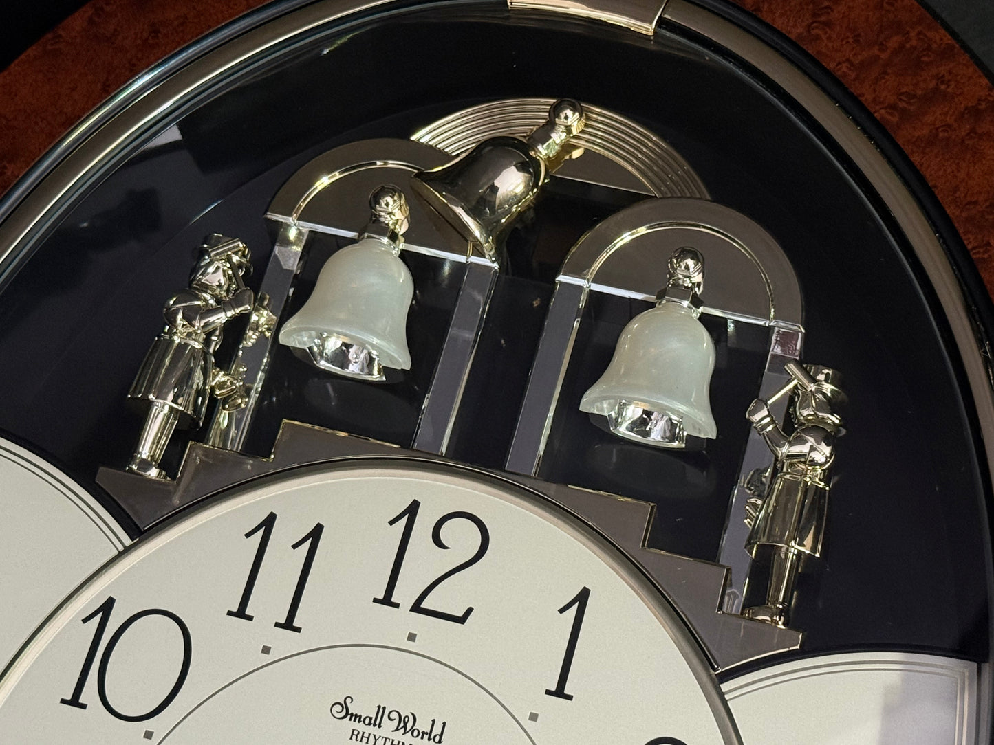 Rhythm "Small World Mènèt 2" Magic Motion Musical Wall Clock from Japan with Animated Figurines - 4MH690RH23