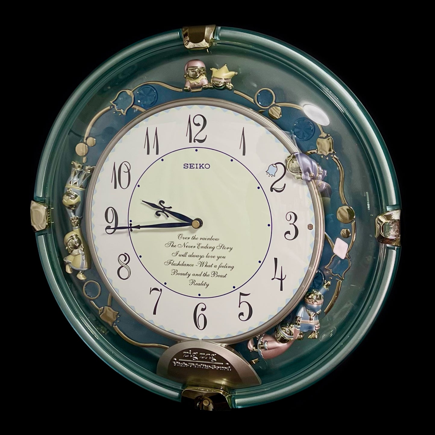 Seiko AM629M “Zig Zag Playground” Musical Decorative Pendulum Wall Clock from Japan