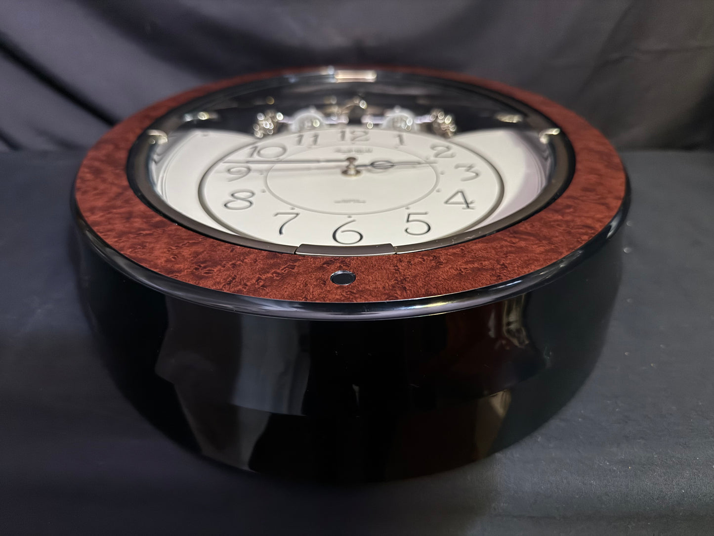 Rhythm "Small World Mènèt 2" Magic Motion Musical Wall Clock from Japan with Animated Figurines - 4MH690RH23