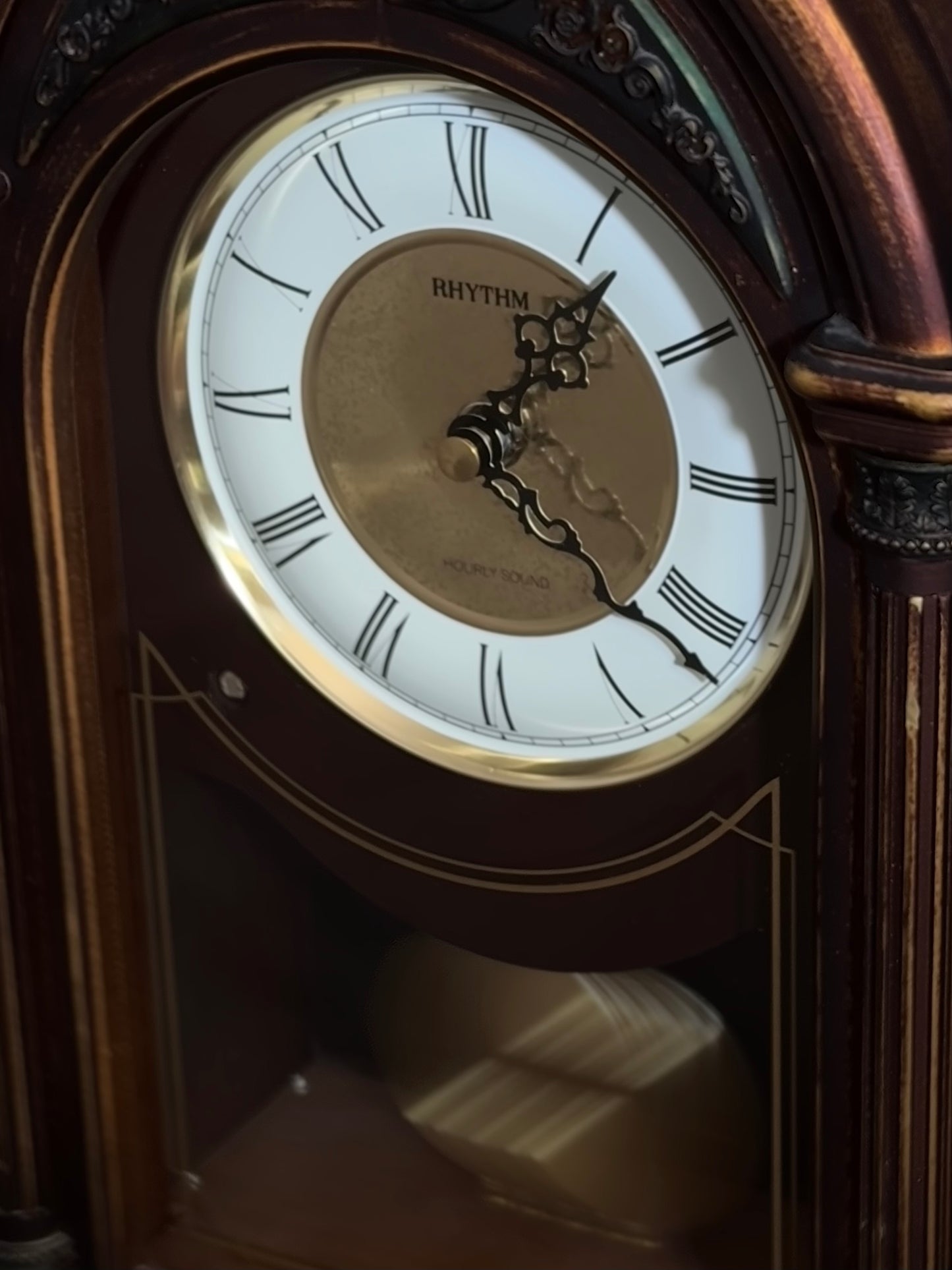 Rhythm "CTS Venetian" Antique-Style Wooden Musical Pendulum Mantel Clock with Intricate Carved Frame - CRJ715UR06