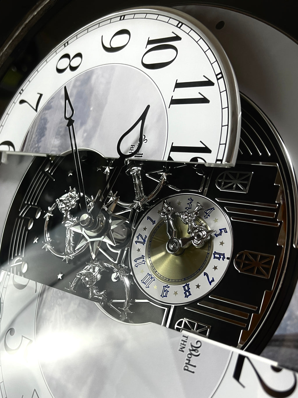 Rhythm "Joyful Homestead II" Moving Dial Magic Motion Musical Wooden Wall Clock - 4MH421WU02