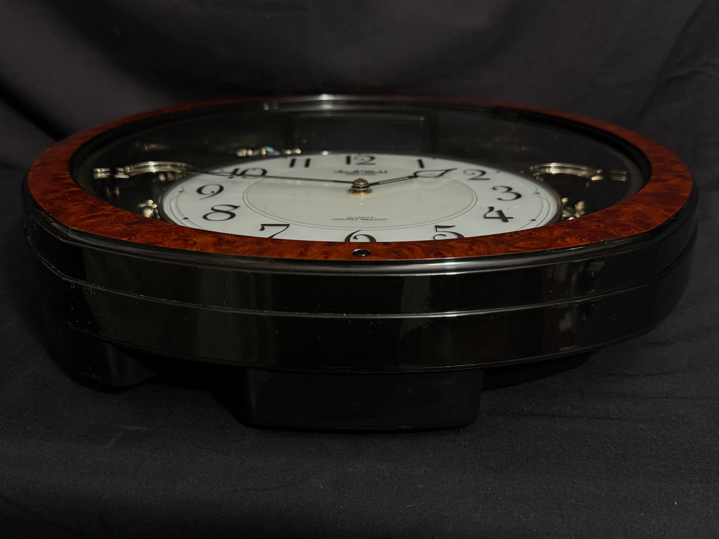 Rhythm "DWS Cinderella" Musical Motion Decorative Pendulum Wall Clock with Popular Melodies - 4MH762WR23