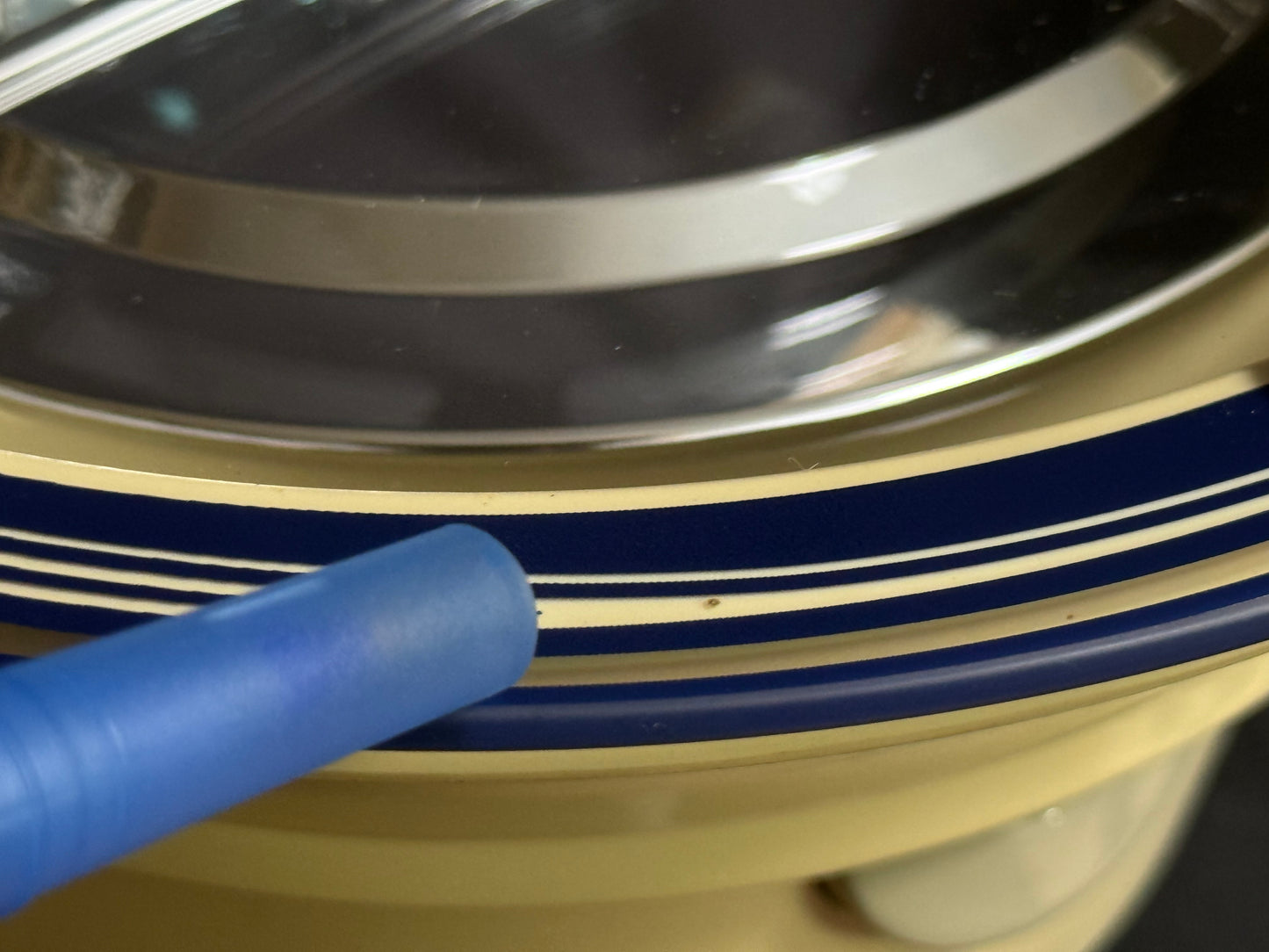 Citizen (Rhythm) "Pal Muse M482" Musical Motion Decorative Pendulum Wall Clock from Japan with LED Light Show - 4MN482-003