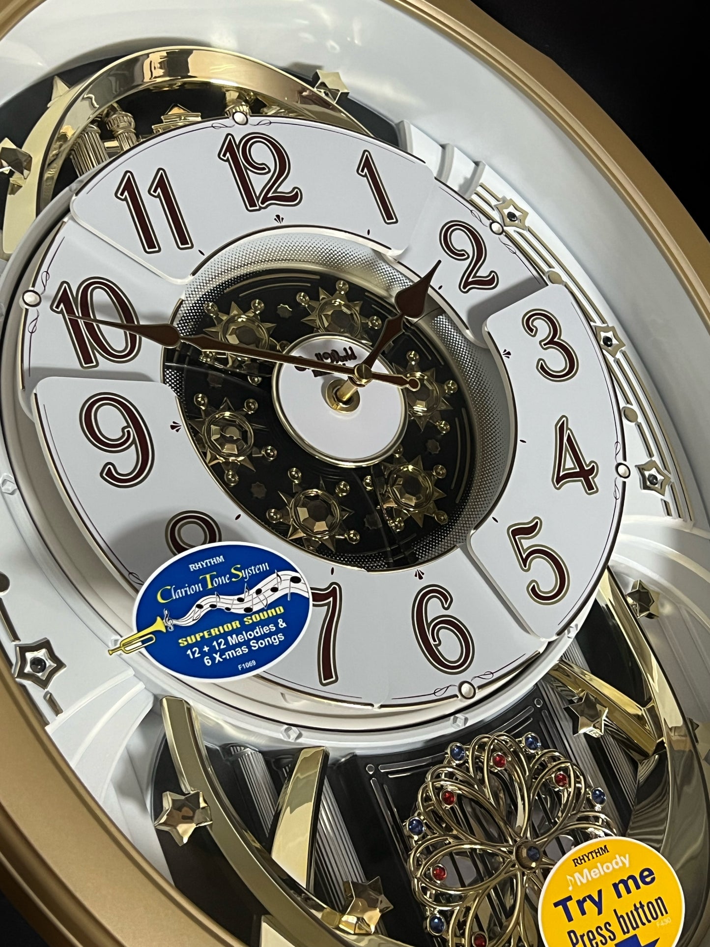Rhythm “Marvelous” Magic Motion Musical Wall Clock with Moving Dial - 4MH842WD18