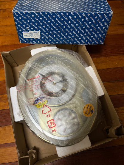 Rhythm "Classic Brilliance" Moving Dial Magic Motion Musical Wall Clock - 4MH787PD18