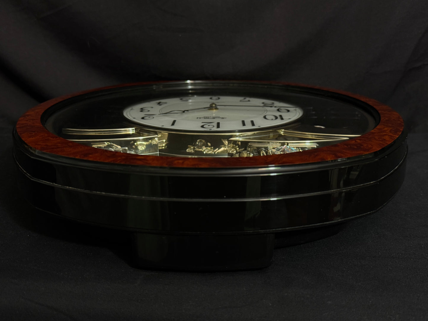 Rhythm "DWS Cinderella" Musical Motion Decorative Pendulum Wall Clock with Popular Melodies - 4MH762WR23