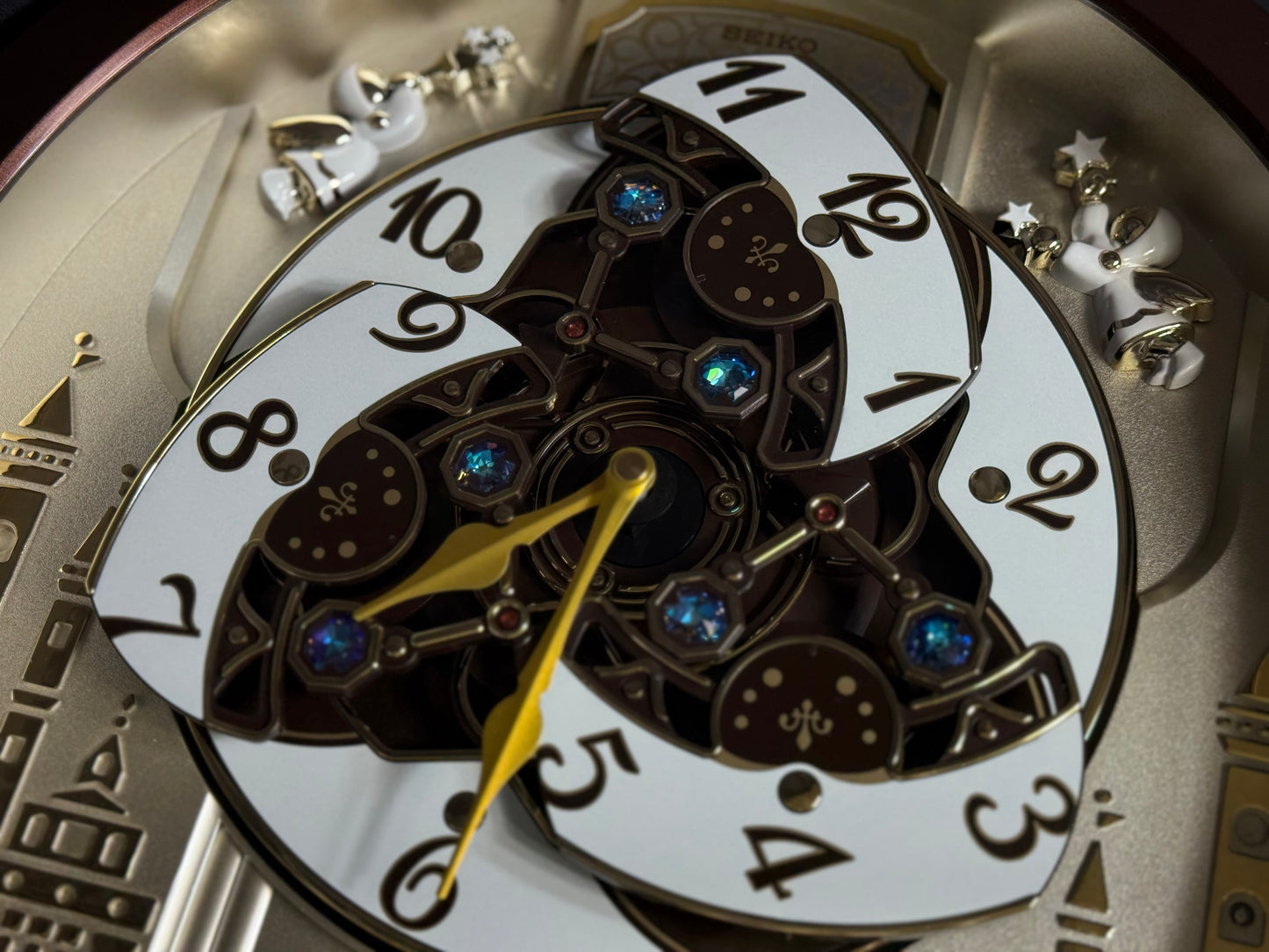 Seiko QXM491BRH "2013 Special Collector's Edition" Melodies in Motion Dancing Dial Musical Wall Clock with '70s Pop Music