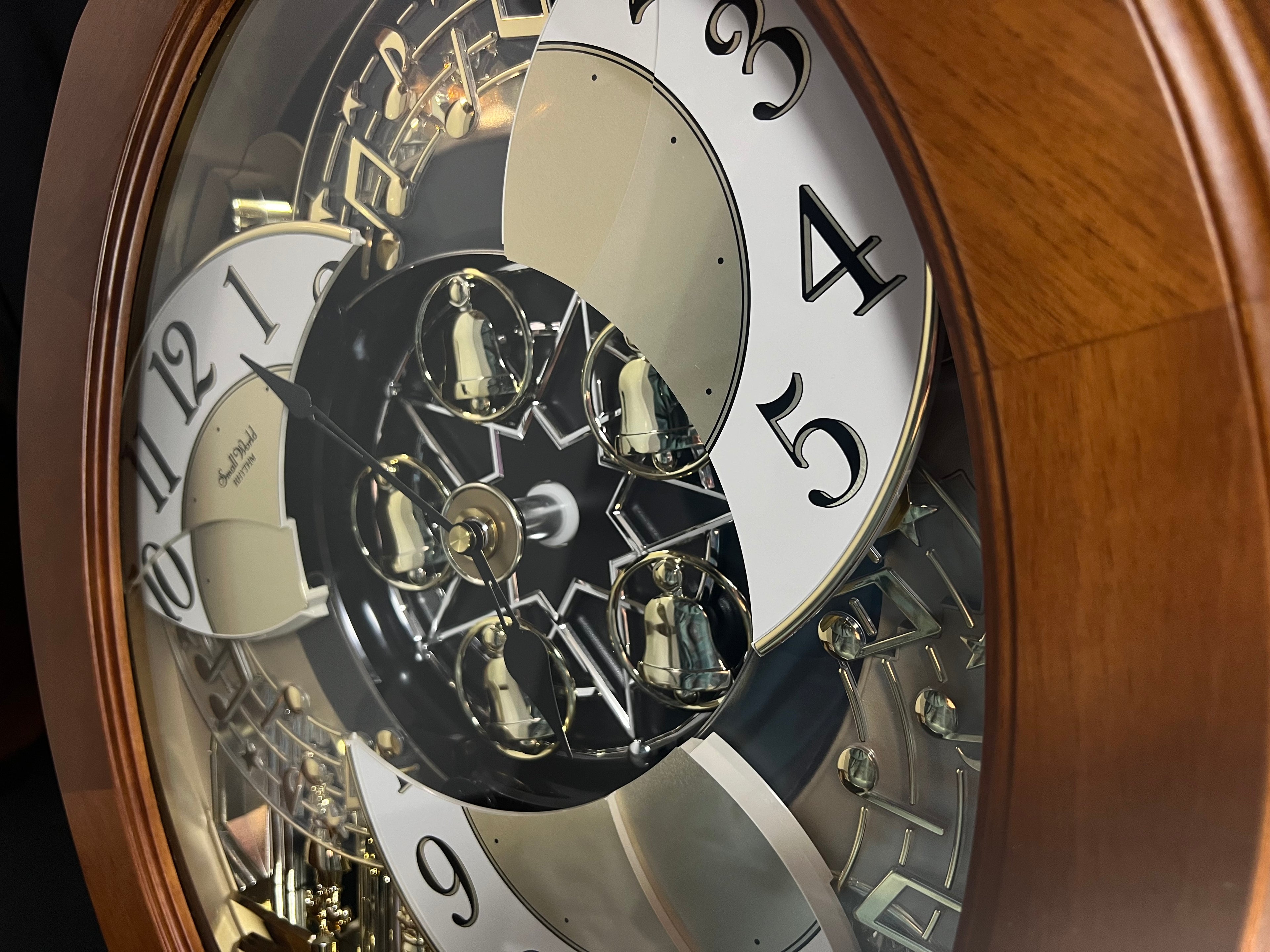 Rhythm "Nostalgia Legend" Moving Dial Magic Motion Musical Wooden Wall Clock with Music by The Beatles - 4MH832WB06